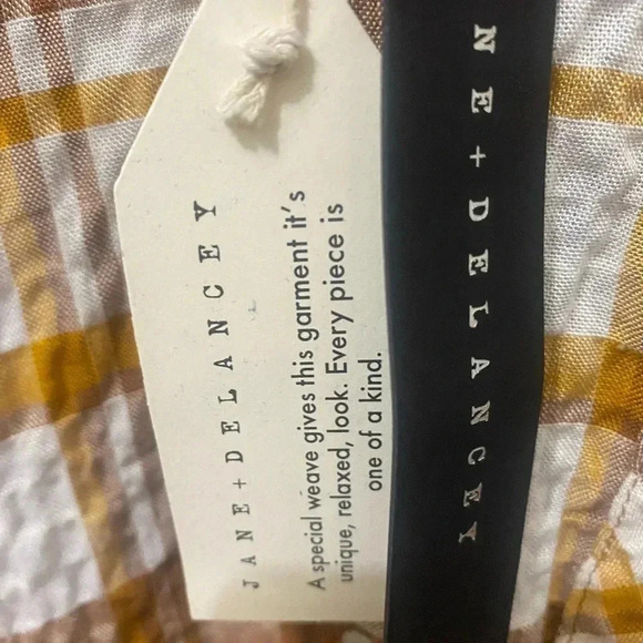 New Jane + Delancey Plaid Lightweight Button Down Blouse Size Medium - Picture 5 of 6